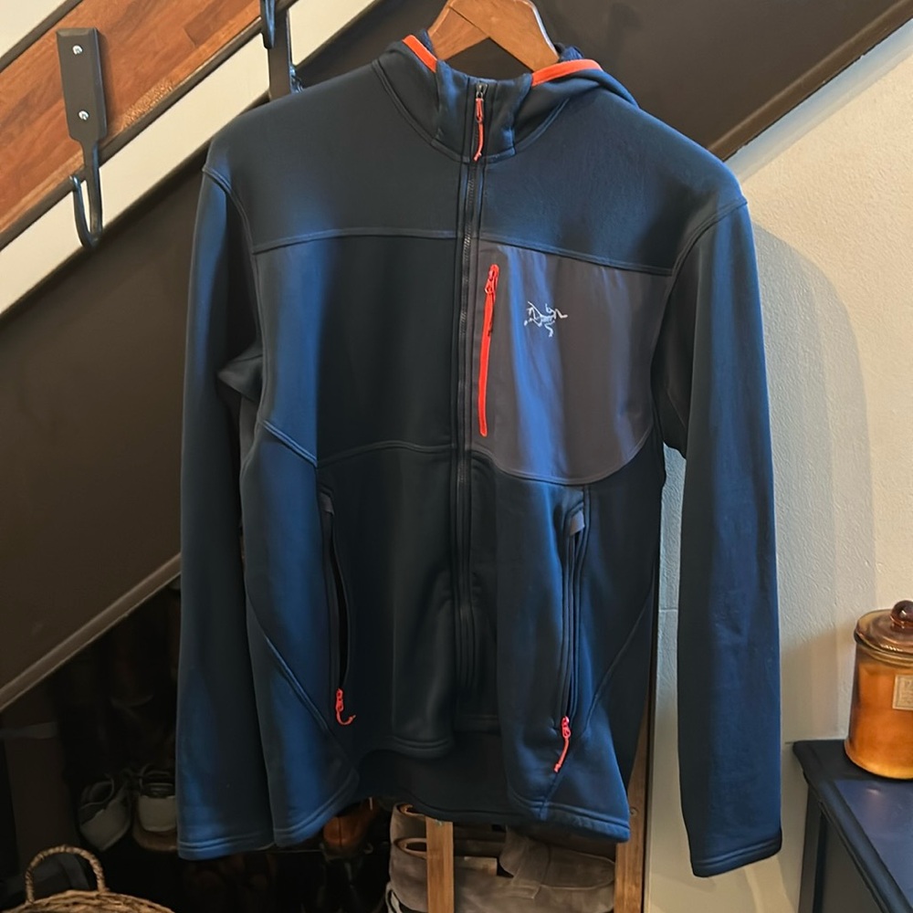 Arcteryx Fortrez Full Zip Hoodie. Blue. Medium.